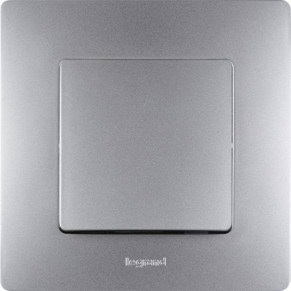 Рамка 1-м Etika алюм. Leg 672551 Рамка 1-м Etika алюм. Leg 672551