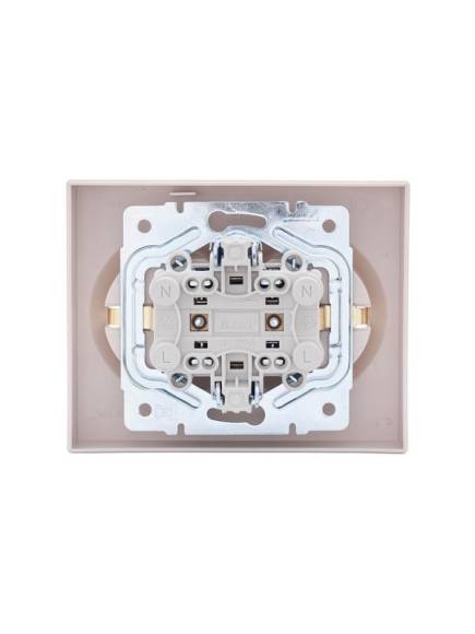 Розетка 2-м СП VESNA с заземл. со шторками ПБТ кремов. LEZARD 742-0300-178B Розетка 2-м СП VESNA с заземл. со шторками ПБТ кремов. LEZARD 742-0300-178B