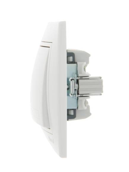 Выключатель кнопочный 1-кл. СП Mira бел./бел. LEZARD 701-0202-103 Выключатель кнопочный 1-кл. СП Mira бел./бел. LEZARD 701-0202-103