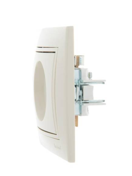 Розетка телевизионная оконечная TV СП Mira крем./крем. LEZARD 701-0303-130 Розетка телевизионная оконечная TV СП Mira крем./крем. LEZARD 701-0303-130