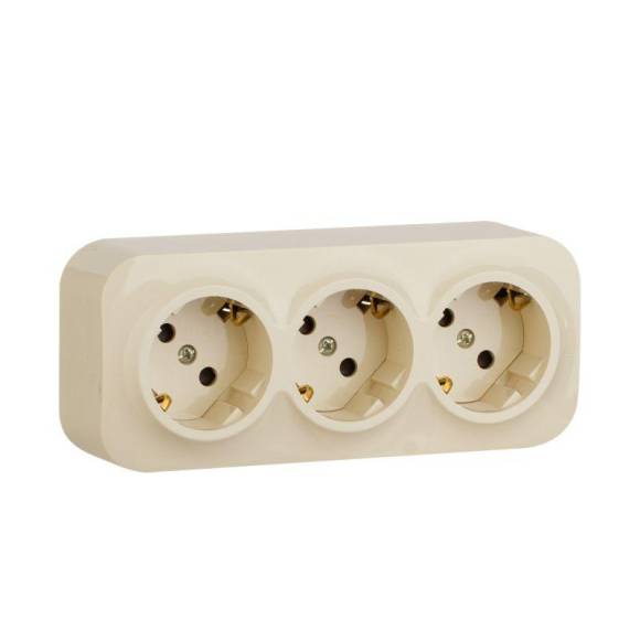 Розетка 3-м ОП Quteo 16А IP20 250В 3х2P+E с заземл. защ. шторки сл. кость Leg 782268 Розетка 3-м ОП Quteo 16А IP20 250В 3х2P+E с заземл. защ. шторки сл. кость Leg 782268