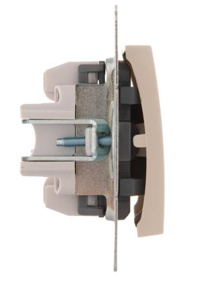 Переключатель проходной 2-кл. 1п СП Karina 10А IP20 механизм крем. LEZARD 707-0388-106 Переключатель проходной 2-кл. 1п СП Karina 10А IP20 механизм крем. LEZARD 707-0388-106