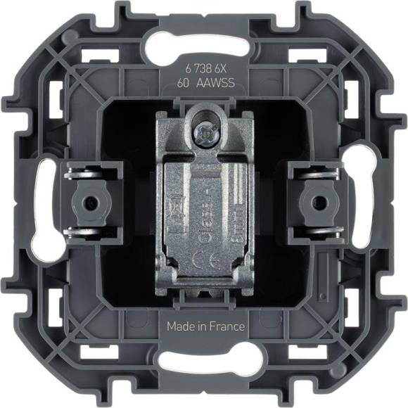 Розетка телевизионная проходная TV Inspiria 14дБ 5-862мГц механизм бел. Leg 673860 Розетка телевизионная проходная TV Inspiria 14дБ 5-862мГц механизм бел. Leg 673860