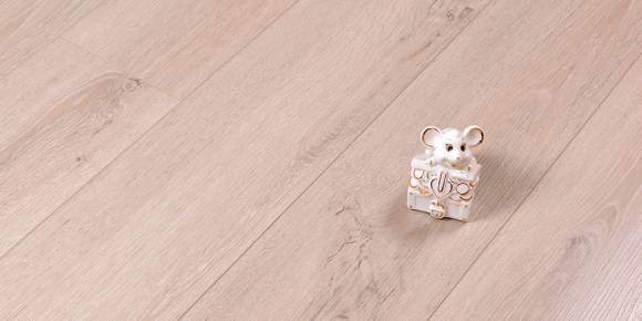 Ламинат Winlerk Reality Oak Traun (с подложкой) R810