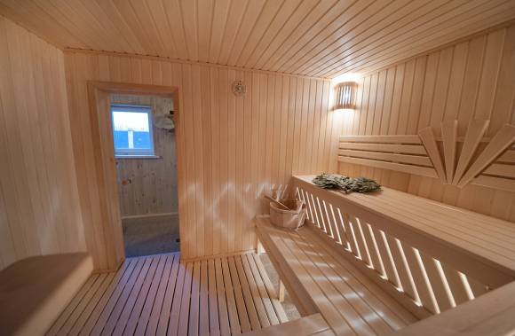 Вагонка Липа сорт А (15х95) L-1.9 м для бани и сауны