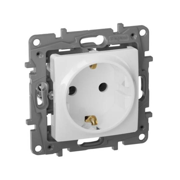 Розетка 1-м СП Etika 16А IP20 250В 2P+E с заземл. немецк. стандарт винтов. клеммы механизм бел. Leg 672221 Розетка 1-м СП Etika 16А IP20 250В 2P+E с заземл. немецк. стандарт винтов. клеммы механизм бел. Leg 672221