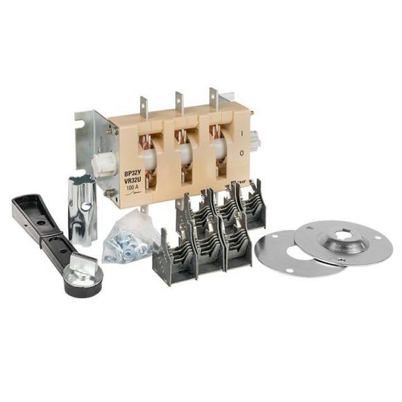 Выключатель-разъединитель ВР32У-31B31250 100А 1 напр. с дугогасит. камерами съемная лев./прав. рукоятка MAXima EKF uvr32-31b31250 Выключатель-разъединитель ВР32У-31B31250 100А 1 напр. с дугогасит. камерами съемная лев./прав. рукоятка MAXima EKF uvr32-31b31250