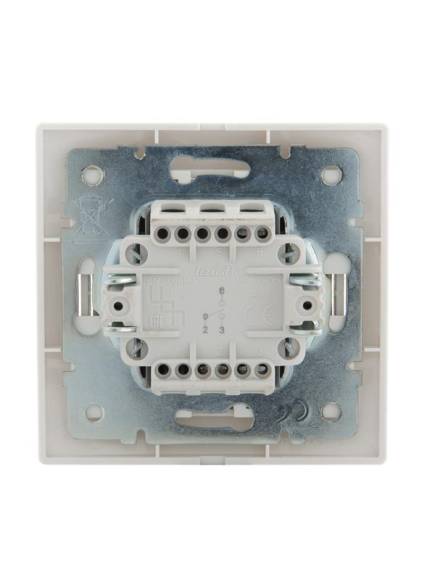 Переключатель проходной 1-кл. СП Mira 10А IP20 с бел.вставкой бел. LEZARD 701-0202-105 Переключатель проходной 1-кл. СП Mira 10А IP20 с бел.вставкой бел. LEZARD 701-0202-105