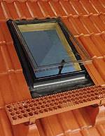 Fakro Окна для выхода на крышу FWL U3, FWR U3 профи 94x118 Fakro Окна для выхода на крышу FWL U3, FWR U3 профи 94x118