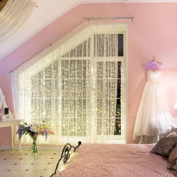 Гирлянда светодиодная "Светодиодный Дождь" 2х2.5м 300LED тепл. бел. 18Вт 230В IP20 свечение с динамикой провод прозр. Neon-Night 235-056 Гирлянда светодиодная "Светодиодный Дождь" 2х2.5м 300LED тепл. бел. 18Вт 230В IP20 свечение с динамикой провод прозр. Neon-Night 235-056