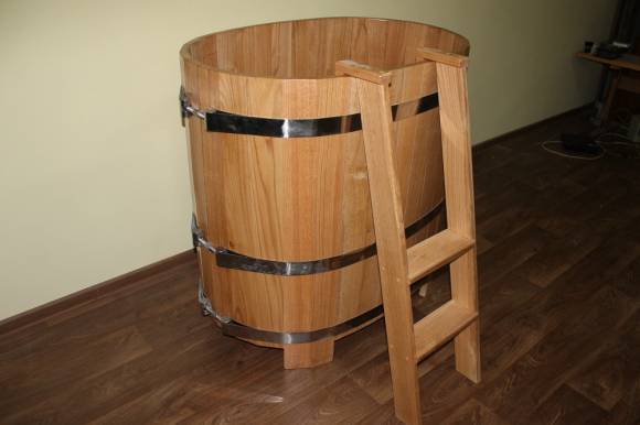 Купель овальная из лиственницы 1.0 х0.7 х1.0 без покрытия CityWood