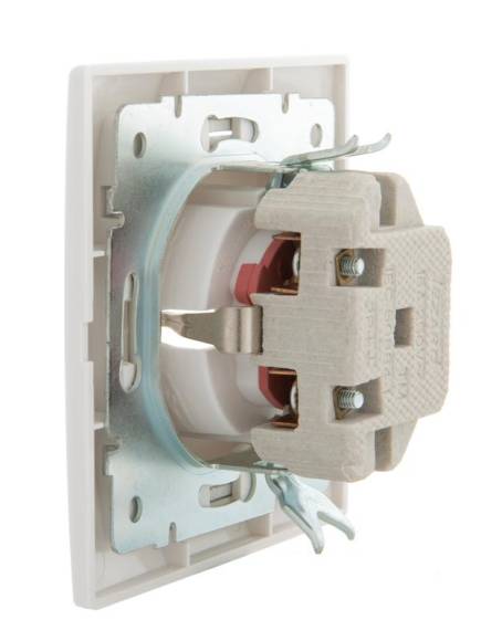 Розетка 1-м СП Mira 16А IP20 с заземл. защ. шторки с бел. вставкой керамика бел. LEZARD 701-0202-124 Розетка 1-м СП Mira 16А IP20 с заземл. защ. шторки с бел. вставкой керамика бел. LEZARD 701-0202-124