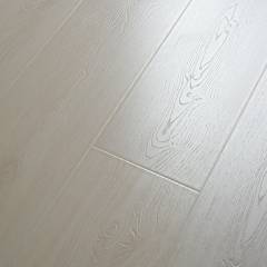 Ламинат 34 кл. Massive 5501 Дуб белый 1215*240*12 мм (1,75 м2/6шт) Ламинат 34 кл. Massive 5501 Дуб белый 1215*240*12 мм (1,75 м2/6шт)